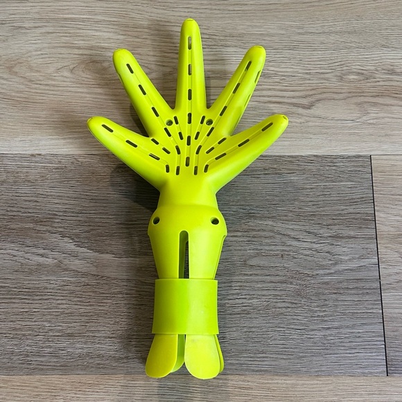 Devacurl Devafuser Universal Diffuser For All Curls Blowdryer Attachment - Picture 4 of 10